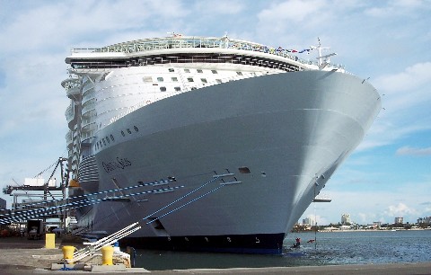 Photo of Oasis of the Seas goes here.